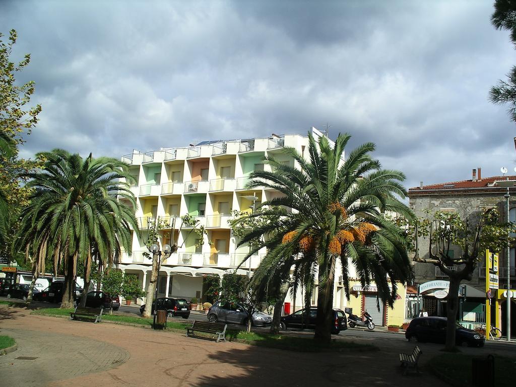 Hotel Tirreno Sapri Exterior photo